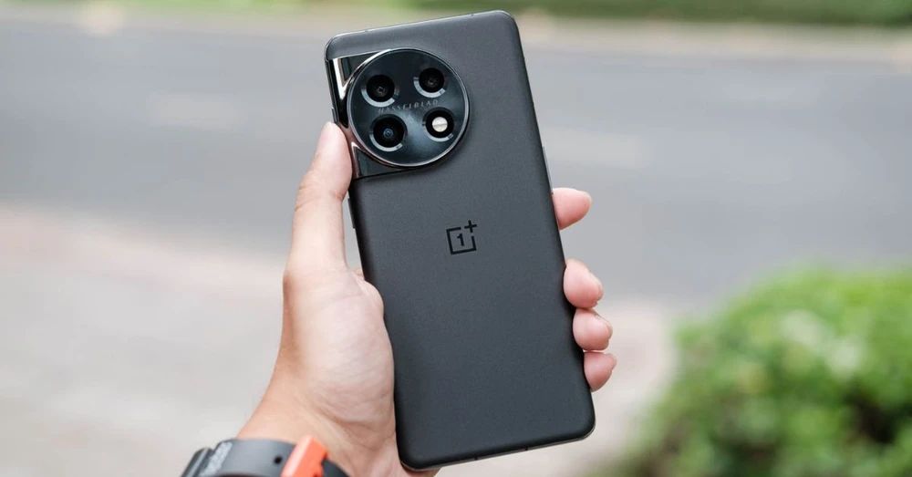 Tại sao OnePlus 11 trở thành flagship đỉnh nhất ở thời điểm hiện tại?