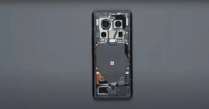 Mổ bụng Xiaomi 13 Ultra cho thấy cấu hình camera thật sự ấn tượng
