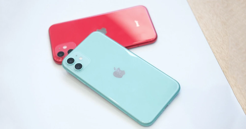 Đánh giá iPhone 11 giá 699 USD có nên mua ngay bây giờ?