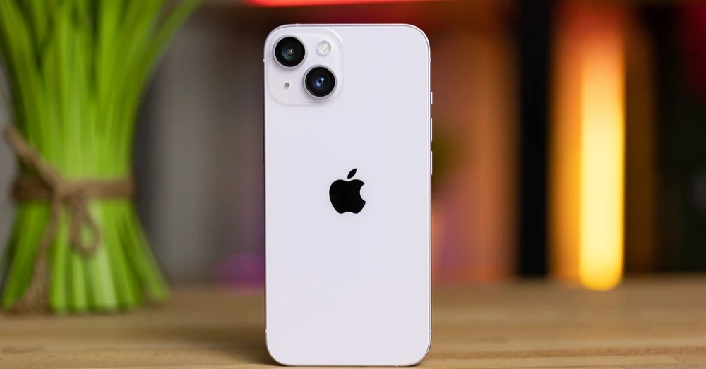 Đánh giá iPhone 14: Thiết kế, hiệu năng, camera & có đáng mua năm 2026?