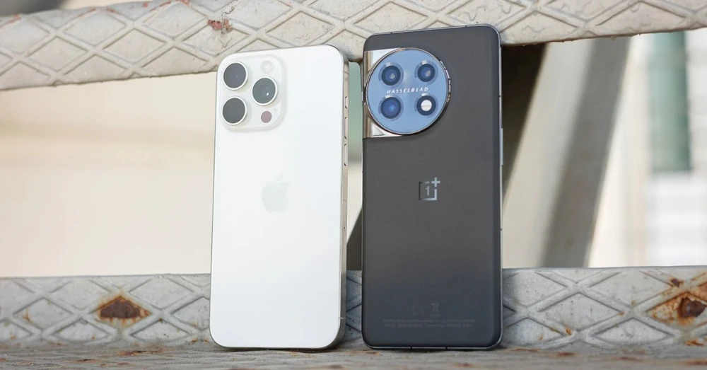 So sánh iPhone 15 Pro Max và OnePlus 11: Flagship Android liệu 'có cửa'?