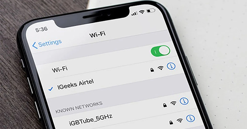 Xem mật khẩu wifi trên điện thoại iPhone và Android siêu dễ chỉ với một cú chạm
