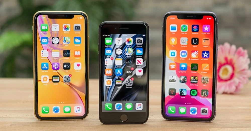 iPhone 11, iPhone Xr và iPhone SE 2020 không có củ sạc và tai nghe theo hộp
