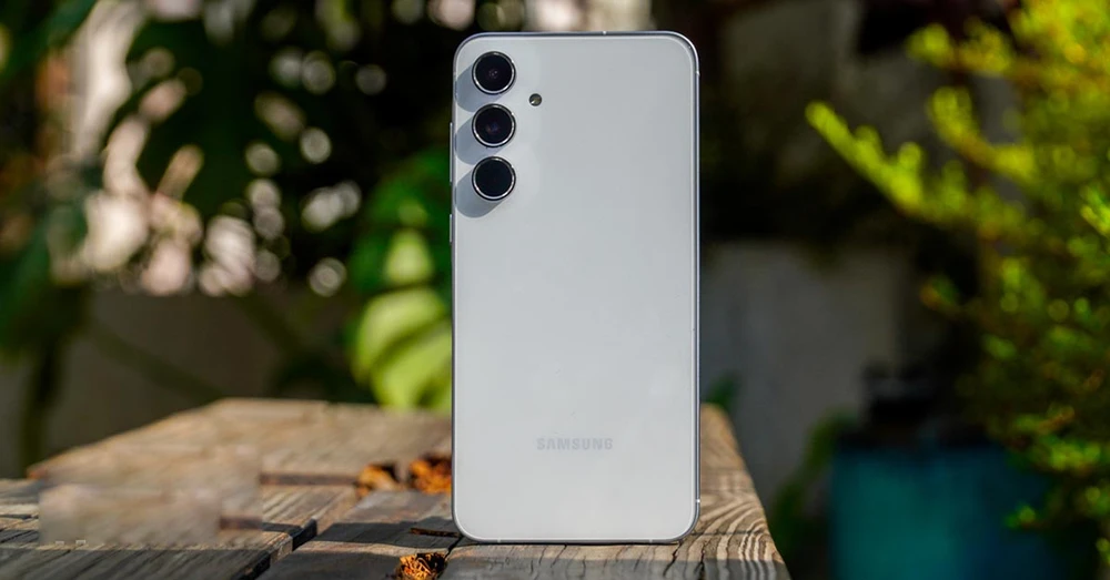 Đánh giá Samsung S24 FE: Phiên bản giá rẻ của S24 tiêu chuẩn!
