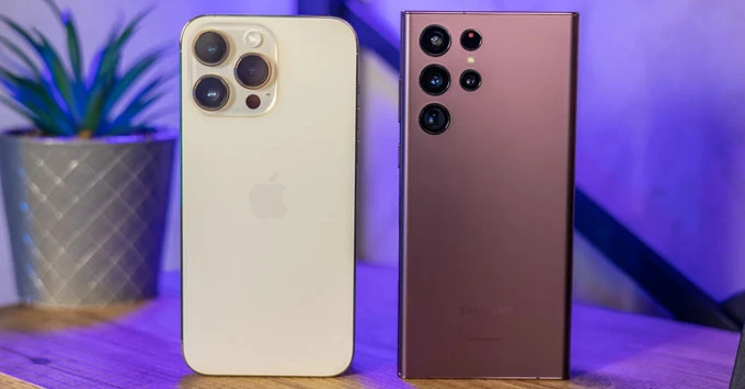 iPhone 14 Pro Max và Samsung S22 Ultra: Flasghip nào 'đỉnh' hơn?
