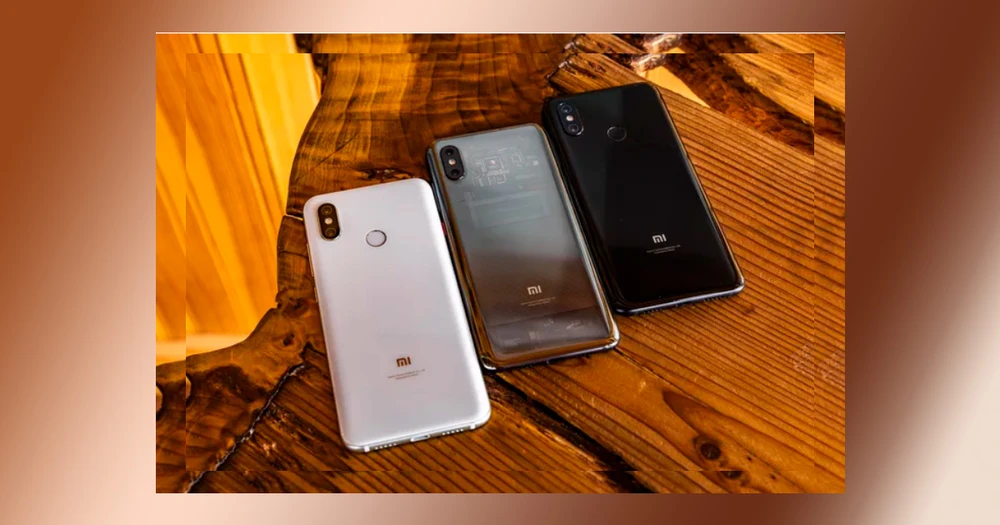 Xiaomi Mi 8 và Mi 8 EE: Đâu là sự khác biệt của cặp song sinh?