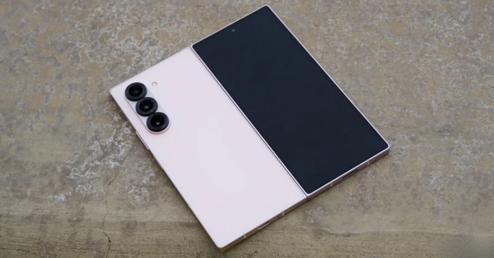 Galaxy Z Fold Special Edition 'cháy hàng' chỉ trong vòng mười phút
