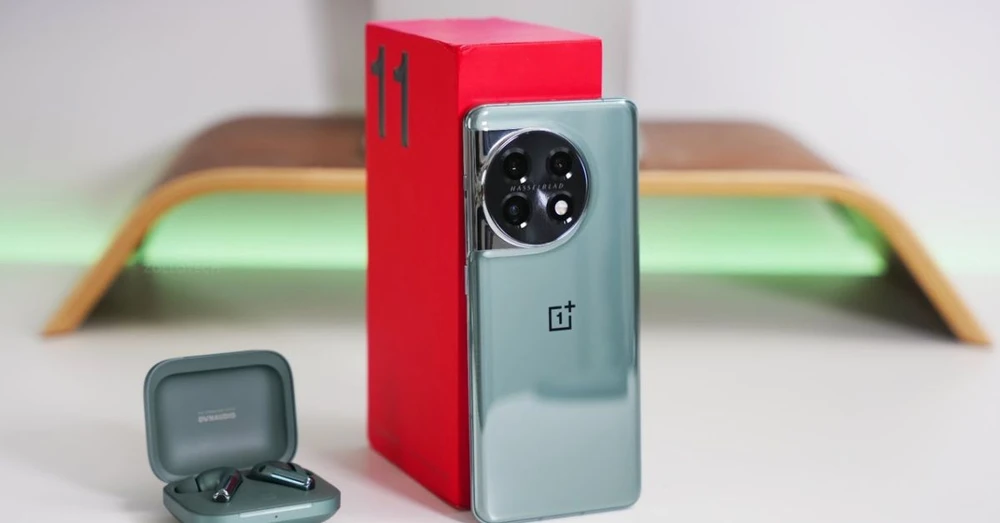 Đánh giá OnePlus 11: Cấu hình mạnh mẽ với giá 'hạt dẻ', có đáng để mua?