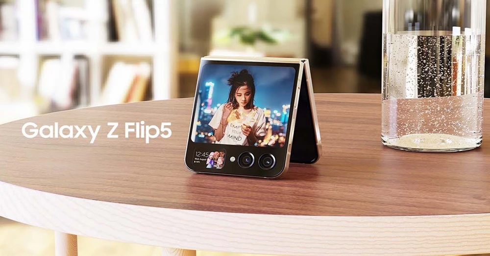Galaxy Z Flip 5 lộ ảnh render: Màn hình ngoài siêu to khổng lồ!
