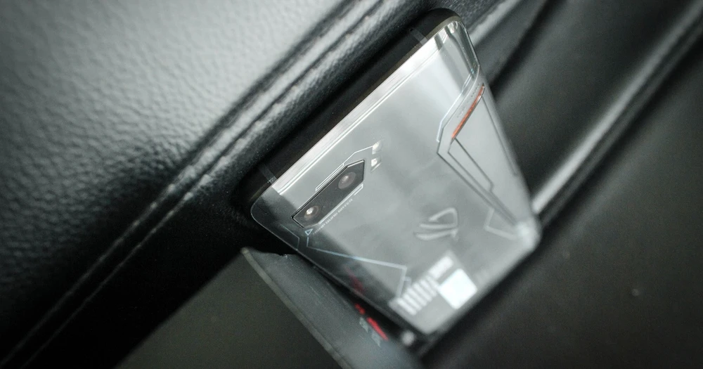 Top điện thoại RAM 12GB đang và sẽ làm mưa làm gió trên thị trường