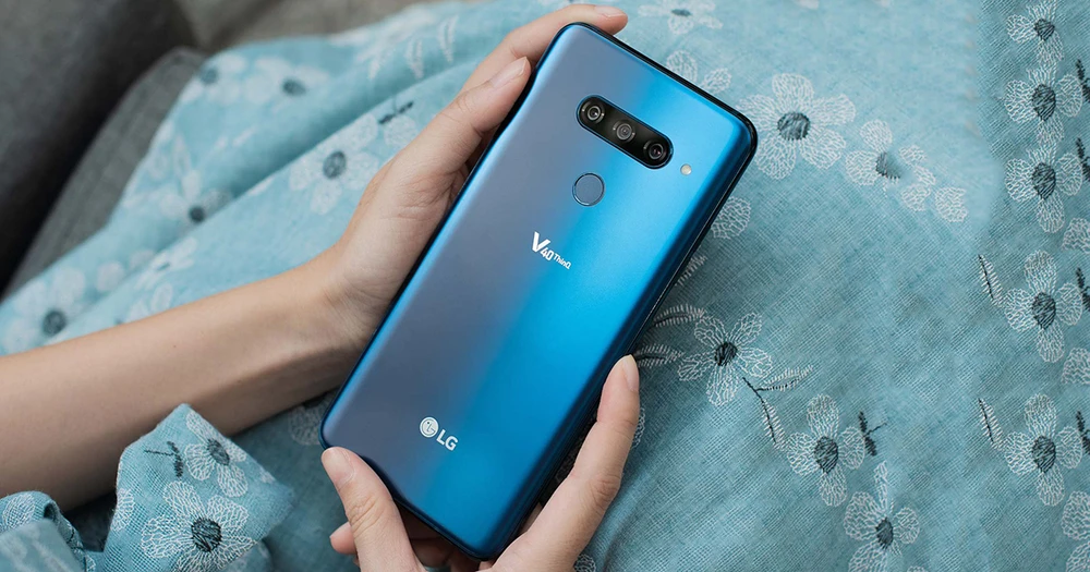 Có tin được không: LG G8 ThinQ sẽ được hỗ trợ thêm một màn hình thứ 2