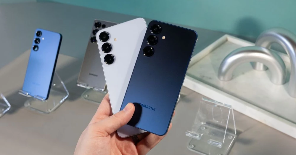 Kinh nghiệm chọn mua Galaxy S25 cũ chất lượng, không lo hàng dựng
