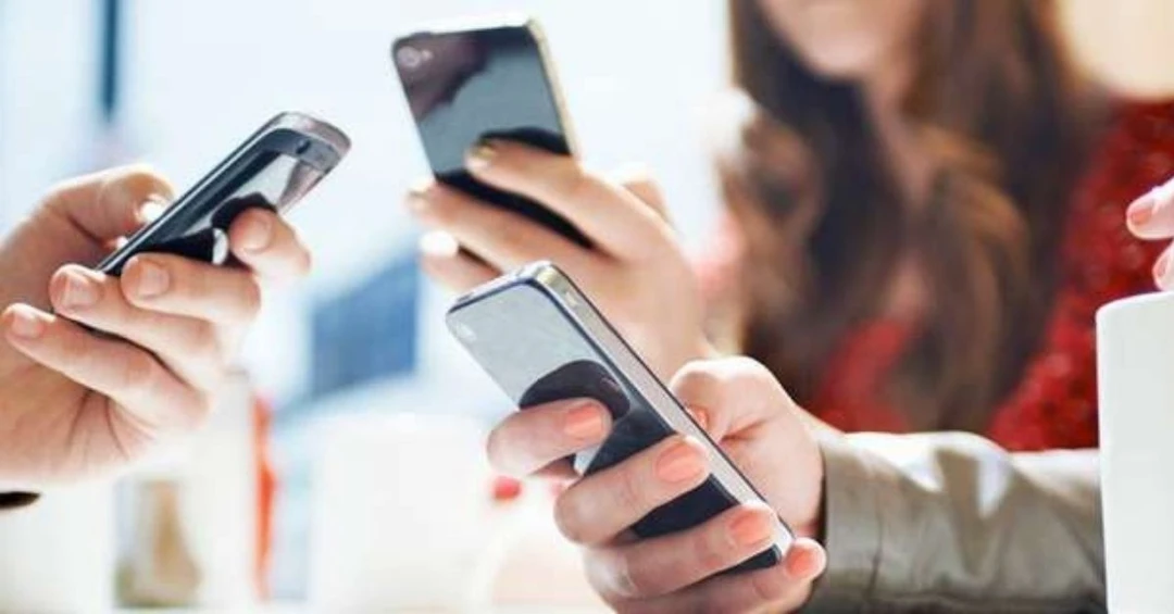 Gợi ý top 3 mẫu điện thoại tốt nhất cho trẻ em năm 2024!