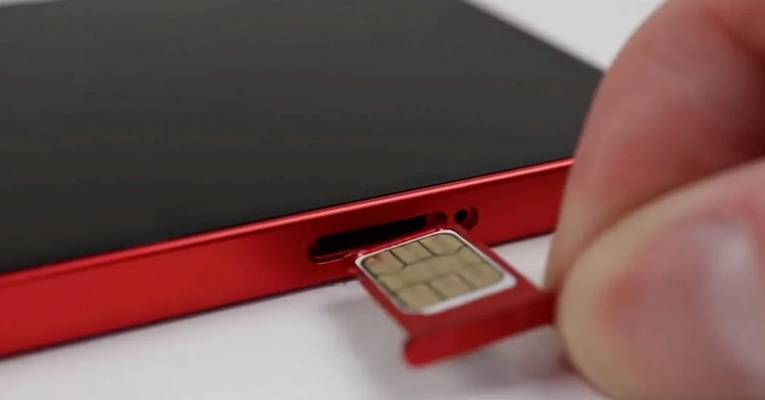 iPhone 14 series có mấy sim? Bản VN/A có khay SIM vật lý không?