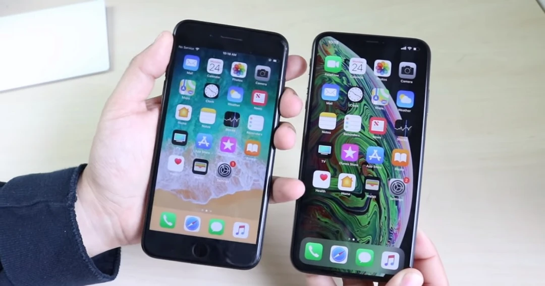 iPhone Xs Max hạ giá, tại sao vẫn chọn mua iPhone 7 Plus