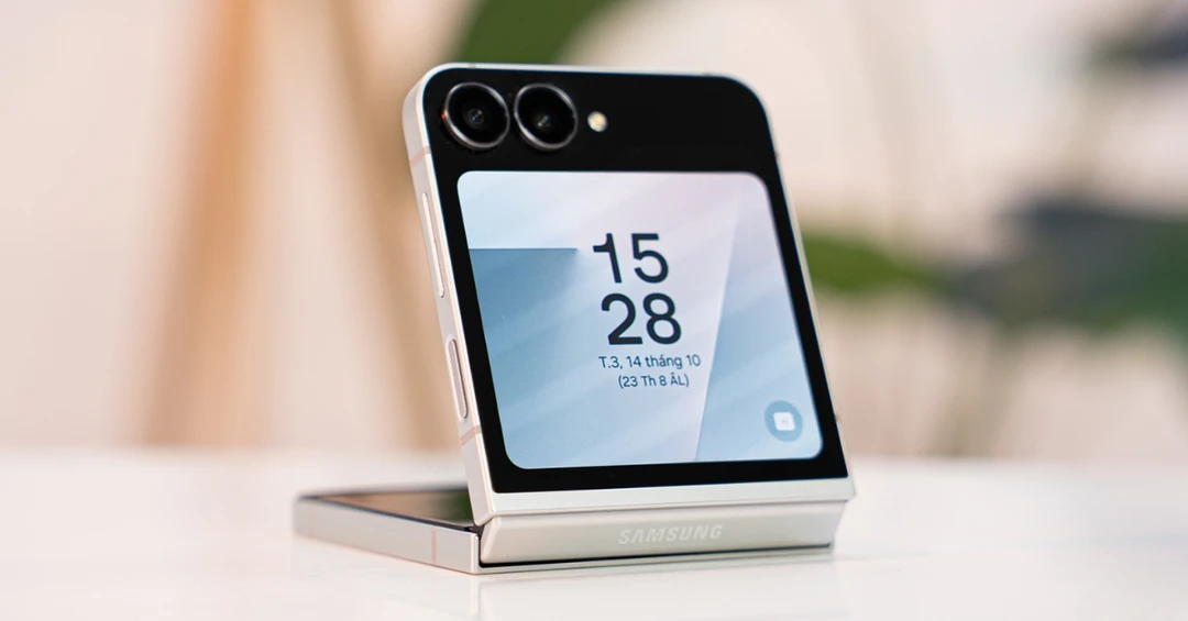 Galaxy Z Flip 8 FE sẽ có những nâng cấp ấn tượng so với Z Flip 7 FE