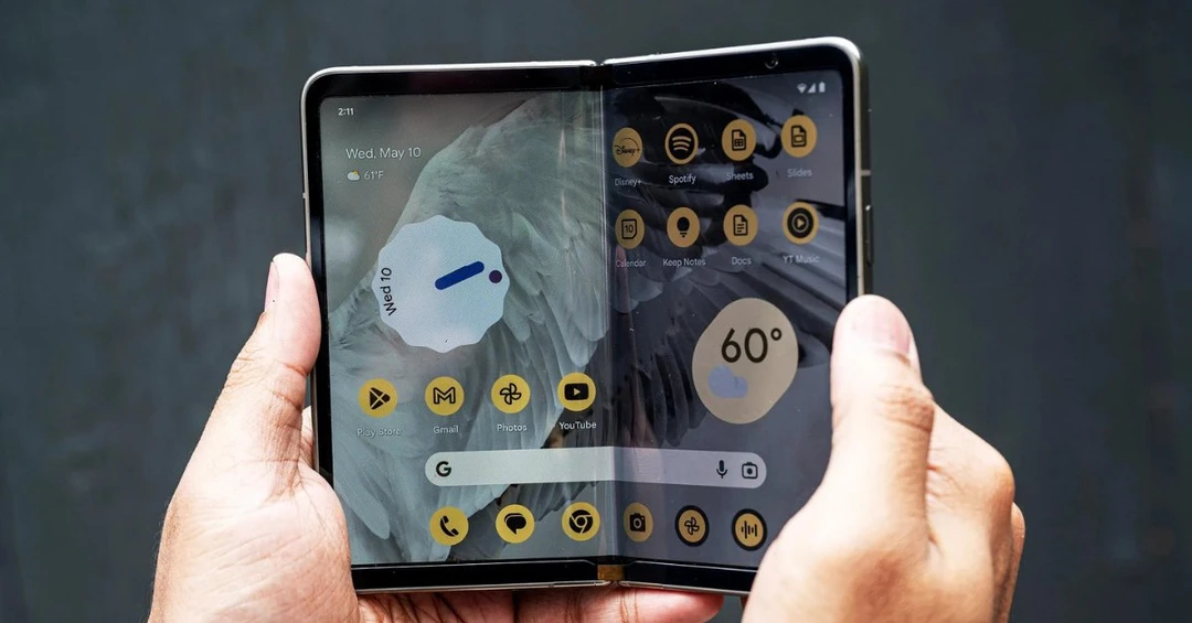 Google Pixel Fold không thể gập hoàn toàn, có đáng lo ngại?
