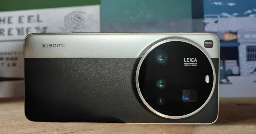 Xiaomi 15 Ultra lộ hình ảnh thực tế với thiết kế hai tông màu tuyệt đẹp!