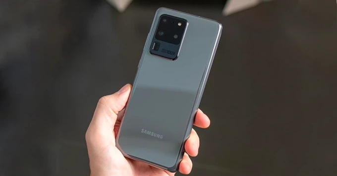 Top điện thoại mạnh nhất tháng 4/2020 vừa được AnTuTu công bố, Galaxy S20 Ultra chỉ đứng thứ 4, bất ngờ với vị trí đầu bảng