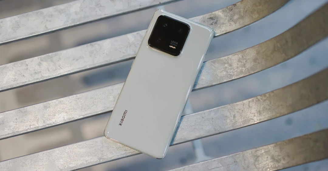 Trên tay Xiaomi 13 Pro: Flagship mới của Xiaomi với nhiều công nghệ hàng đầu