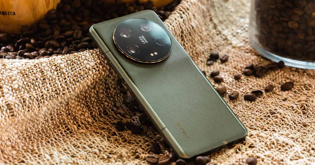 Đánh giá Xiaomi 13 Ultra: Màn hình 2600 nits, sạc nhanh 90W, cảm biến 1inch