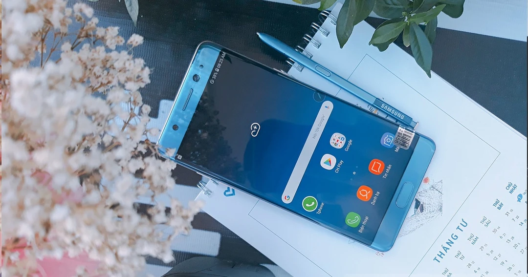 Trên tay Galaxy Note FE: Smartphone dành cho Samfan chính hiệu
