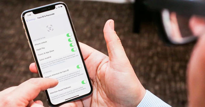 Cảnh báo: Face ID trên iPhone X bị lừa bằng con mắt làm từ giấy