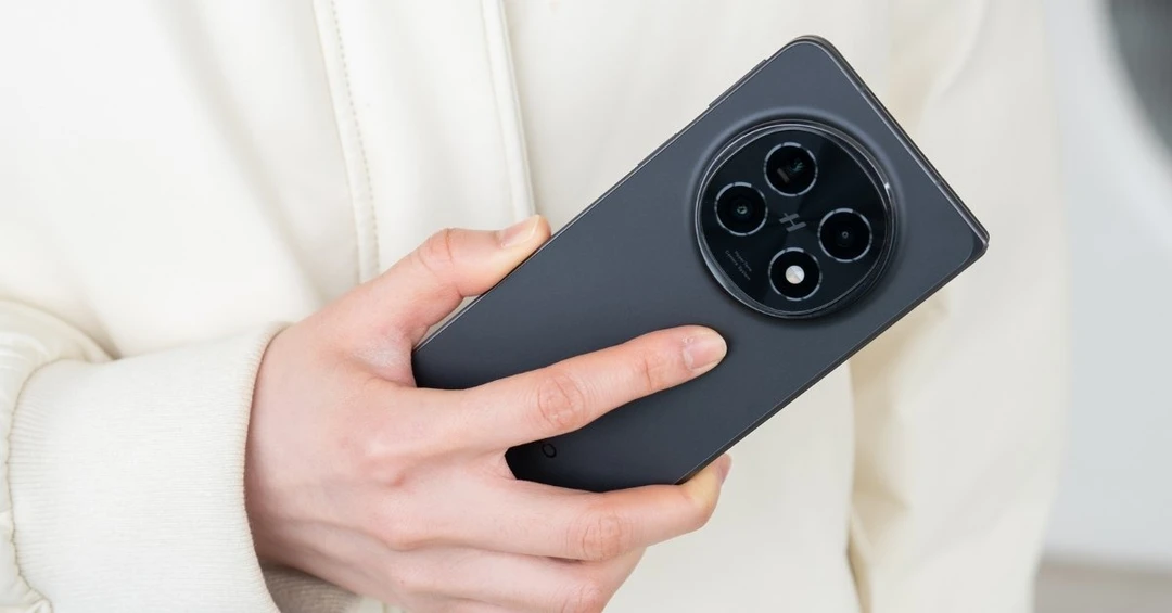 OPPO Find N5 giá bao nhiêu? Có nên mua ở thời điểm này?