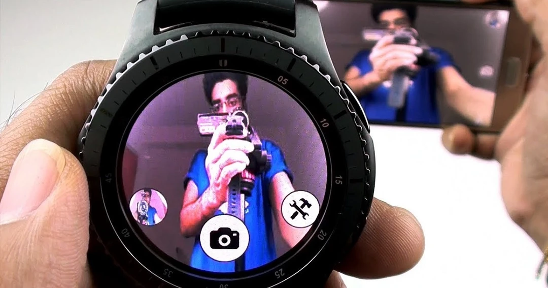 Galaxy S20 được cập nhật tính năng mới, cho phép người dùng sử dụng Galaxy Watch để chụp hình