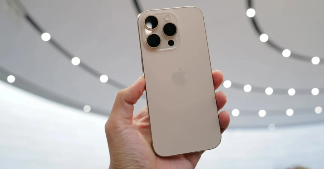 Mua iPhone 16 Pro Max ở đâu sẵn hàng, đủ màu, giá rẻ?