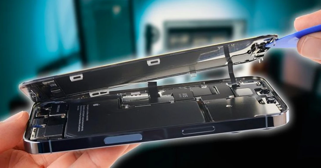 Thay màn hình iPhone giá bao nhiêu: Cập nhật bảng giá từ iPhone 11 - iPhone 17