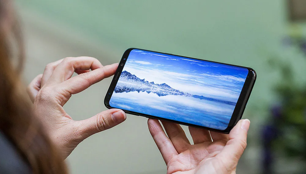 Galaxy_S8_3