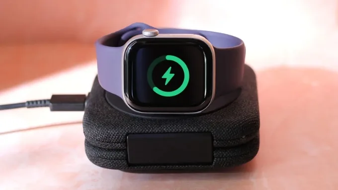 Thời lượng pin 24 giờ là điểm nhấn khi đánh  giá  Apple Watch Series 11