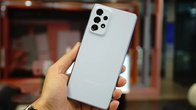 Điện thoại Galaxy A53 5G và Galaxy A33 5G có thiết kế đẹp