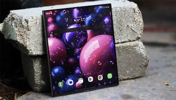 Màn hình Galaxy Z Fold 7 lớn hơn