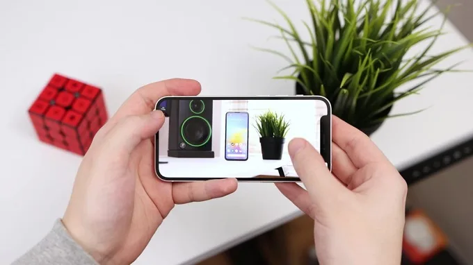 Khả năng hiển thị dù nhỏ nhưng vẫn tốt