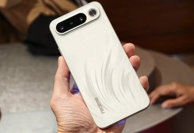 Đánh giá realme 16 5G về thiết kế