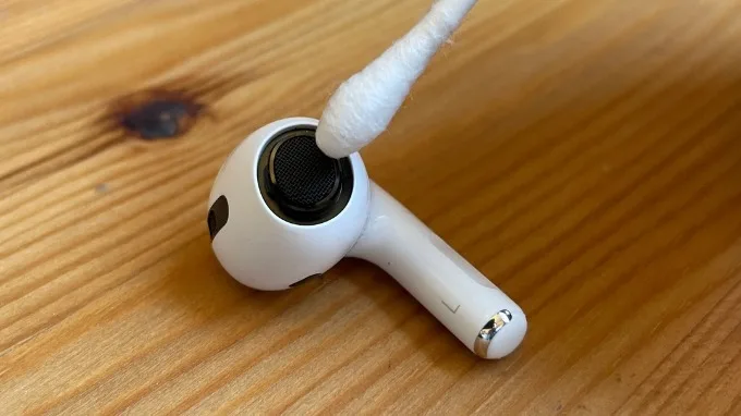 Vệ sinh AirPods của bạn