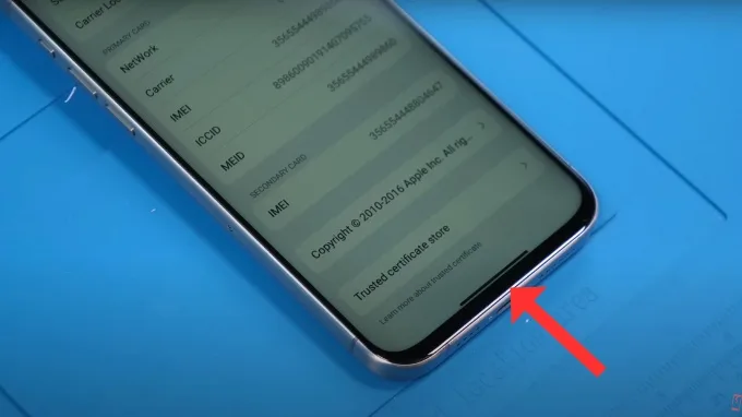 iPhone 15 Pro Max hàng nhái có viền màn hình lớn hơn