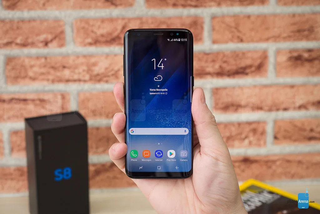 galaxy-s8-YYp-tYng-goc-cYnh_17