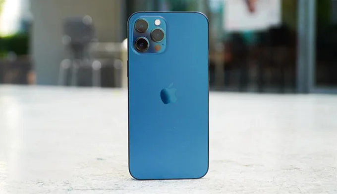 Thiết kế iPhone 12 Pro Max