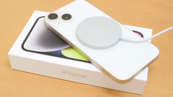 iPhone 14 series có hỗ trợ sạc không dây