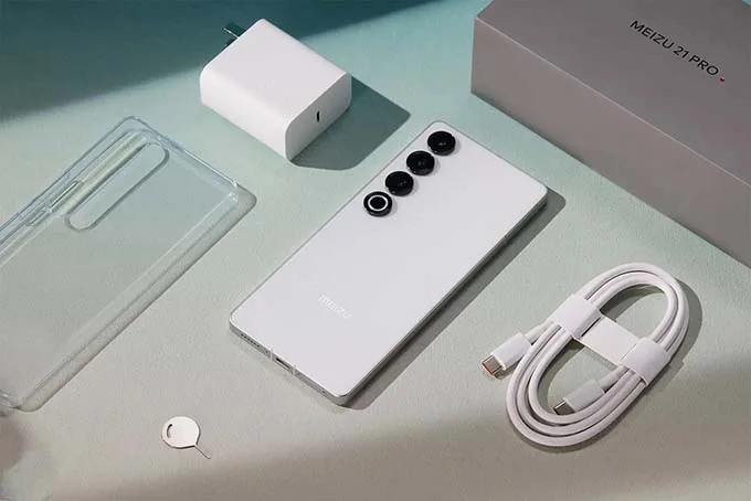 Viên pin dung lượng khủng kèm sạc nhanh lên đến 80W