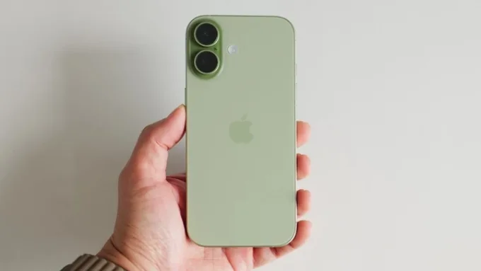 iPhone 17 được xem là lựa chọn cân bằng cho phần lớn người dùng nhờ hiệu năng mạnh