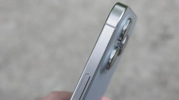 iPhone 15 Pro Max có khung viền Titan mới