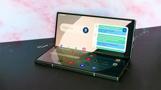 Samsung Galaxy Z Fold 6 Slim sẽ sớm ra mắt.