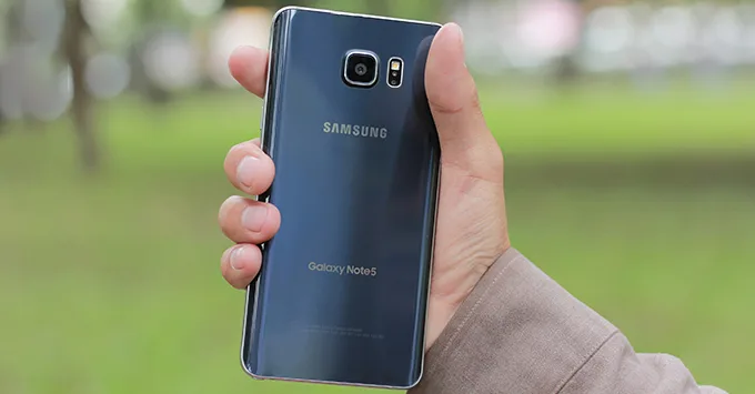 galaxy-note-5-ban-my-va-ban-han-khac-nhau-ra-sao-vi-sao-gia-chenh-lech-226