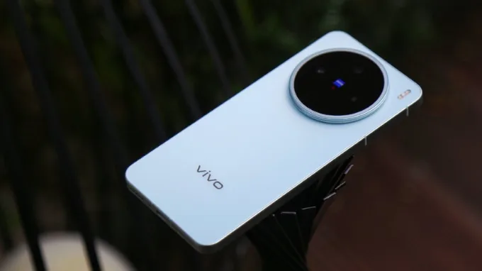 Vivo X200s