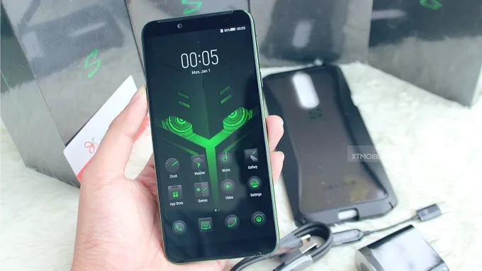 Màn hình Black Shark Helo giá rẻ có độ hiển thị sắc nét