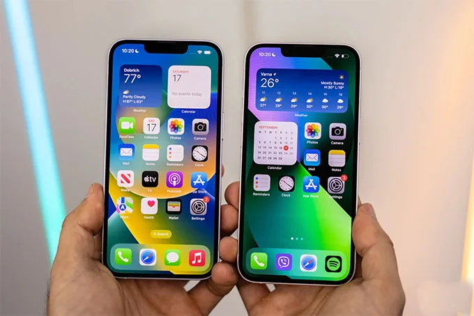 iPhone 14 và iPhone 13 đều sở hữu màn hình OLED 6,1 inch